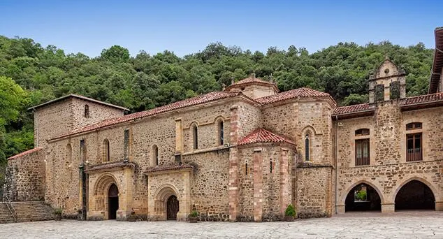 CAMINO DE SANTIAGO LEBANIEGO